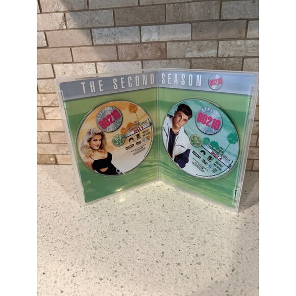 Beverly Hills 90210: The Second Season  mint - Picture 4 of 7
